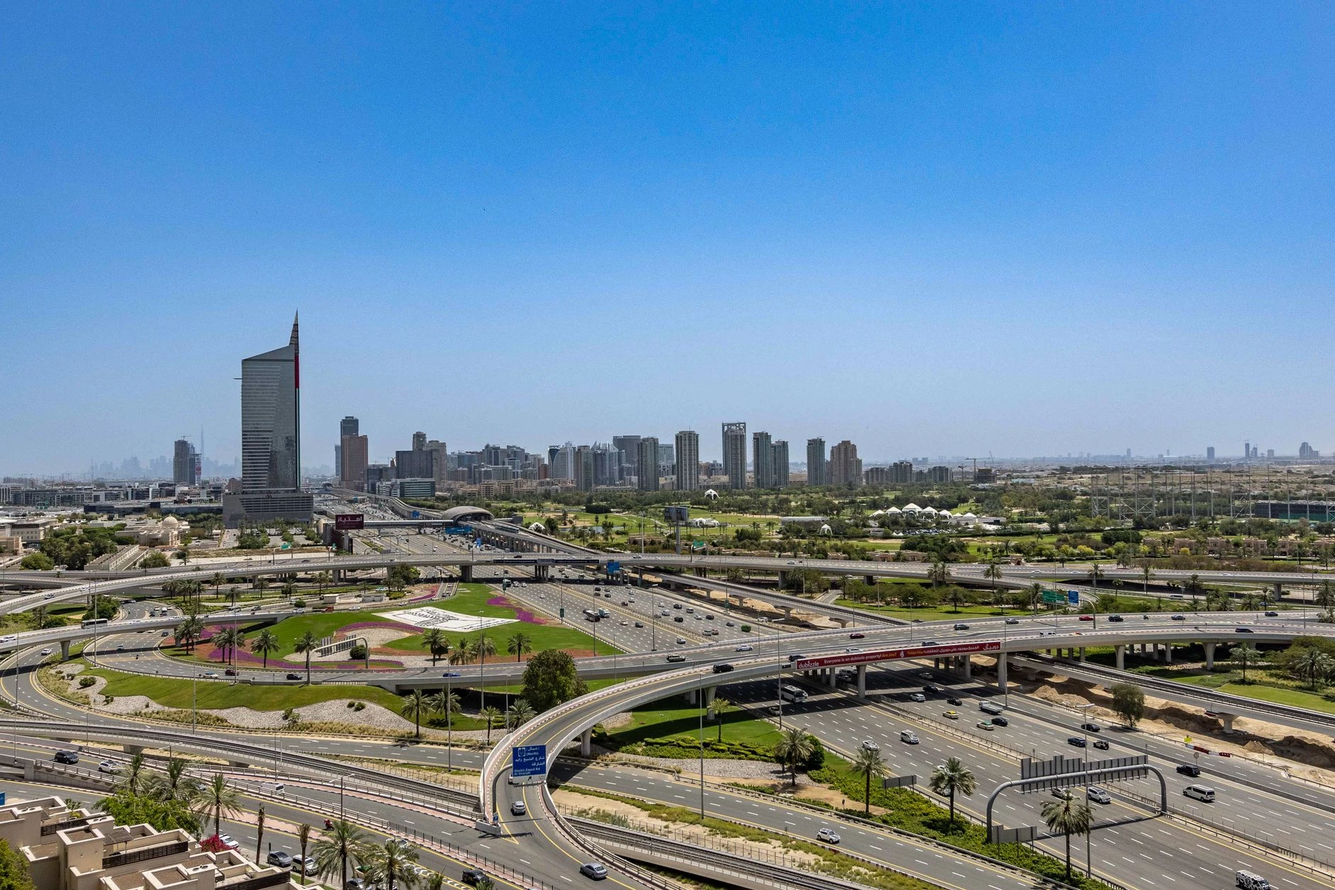 jak kupic apartament w dubaju