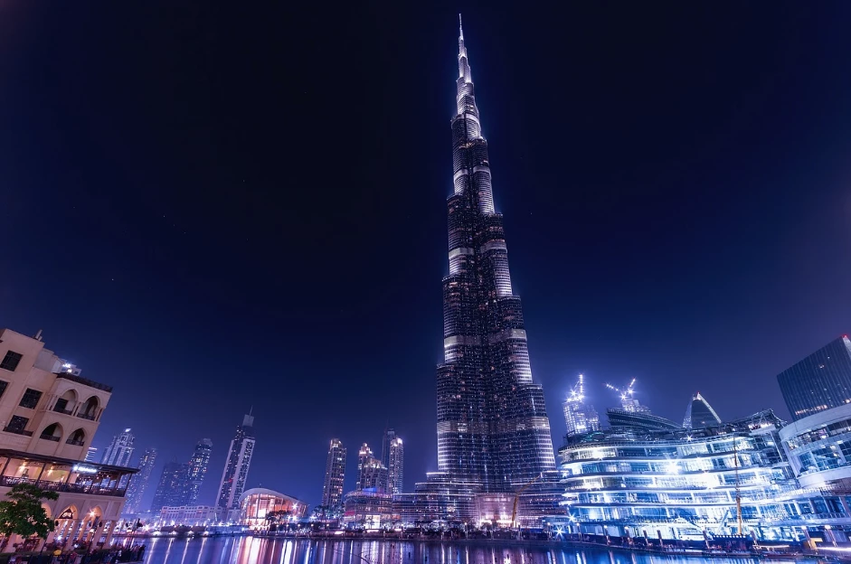 Burj Khalifa: Najwyższy budynek na świecie. Historia, koszt oraz czas budowy.