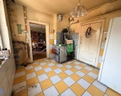 Nieruchomość z budynkami i garażami – potencjał | Zdjęcie 8