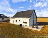 Dom wolnostojący | 4 pokoje | Działka 1010 m2 | Zdjęcie 1