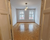 Lokal w zabytkowej kamienicy przy Parku Chopina | Zdjęcie 2