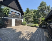 Ustronna Willa z basenem w środku miasta | Zdjęcie 7