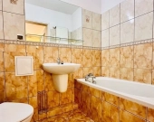 2pok, 41met, Okolice Krzywoustego PARKING/2003 (Wrocław) | Zdjęcie 5