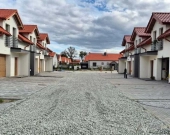 Nowoczesny dom w zabudowie szeregowej | Zdjęcie 3