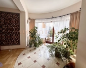 Wyjątkowy dom 230 m² z pięknym ogrodem w Radomiu! | Zdjęcie 4