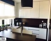 2pok, 50met, Okolice Strachowskiego BALKON/GARAŻ/2012 (Wrocław) | Zdjęcie 1