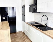 Po kapitalnym remoncie - 3 pokoje - Balkon | Zdjęcie 2