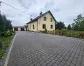 Dom na kształtnej działce z altaną i dużym ogrodem | Zdjęcie 1