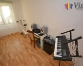 Bliźniak w spokojnym miejscu | Zdjęcie 3