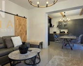 Dom jednorodzinny w bardzo dobrej lokalizacji | Zdjęcie 3