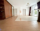 Ogród 90 m² | 3 Pokoje | Garaż | Komórka | 2007 r. | Zdjęcie 2