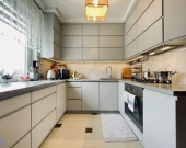 Dwustronne | Środkowe | Balkon | Piwnica | Monitor | Zdjęcie 1