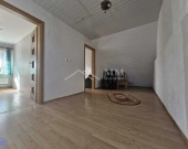 Pół domu do częściowego remontu. | Zdjęcie 4