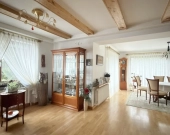 Dom przy lesie, taras, kominek, ogród. | Zdjęcie 2