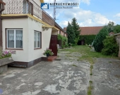 Dom wolnostojący 250m2 | Działka 34ar | Budynki | Zdjęcie 1