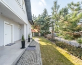 Nowoczesny dom w przytulnej okolicy | Zdjęcie 2