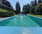 Ustronna Willa z basenem w środku miasta | Zdjęcie 6