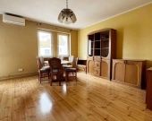 Mieszkanie trzypokojowe z balkonem w bloku z cegły | Zdjęcie 3