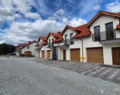 Nowoczesny dom w zabudowie szeregowej | Zdjęcie 2