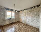 Do remontu | 63 m2 | 3 pokoje | Balkon i piwnica | Zdjęcie 2