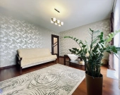 Dwustronne | Środkowe | Balkon | Piwnica | Monitor | Zdjęcie 4