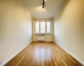 Dwustronne | Loggia | Piwnica | Parking | UJK | | Zdjęcie 9