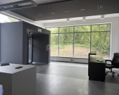 Nowoczesny obiekt komercyjny do wynajęcia | Zdjęcie 6