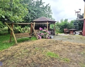 Siedlisko z domem i budynkami – 1,5 ha ziemi. | Zdjęcie 2