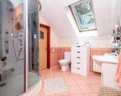 Komfortowy dom z garażem w zielonej okolicy | Zdjęcie 9