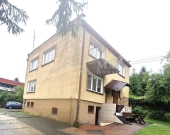 🏡 Na sprzedaż: połowa domu – całe piętro + garaż! | Zdjęcie 1