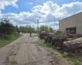 Syndyk sprzedaje udział ½ w nieruchomości gruntowej zabudowanej | Zdjęcie 2