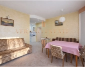 Przestronny dom dwurodzinny z trzema garażami | Zdjęcie 9