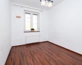 Na sprzedaż- mieszkanie 2-pokojowe, wysoki parter | Zdjęcie 3