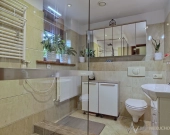 6 pokoi/2 kuchnie/2 łazienki/3 garaże/ogród | Zdjęcie 6