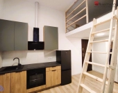 Przytulne mieszkanie z antresolą w centrum | Zdjęcie 2