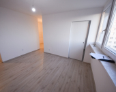 Mieszkanie z widokiem na odrę 29,9m2 i piwnicą | Zdjęcie 1