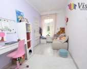 Stylowe mieszkanie dwupoziomowe z ogródkiem | Zdjęcie 5