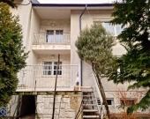 Szeregowy, 5 pokoi, ciche miejsce. | Zdjęcie 1