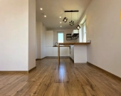 Nowoczesny dom z garażem w dzielnicy Klikowa | Zdjęcie 9