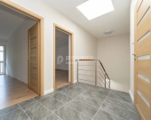 Duży 5-cio pokojowy bliźniak w zielonym Aninie | Zdjęcie 7