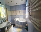 🏡 Na sprzedaż: połowa domu – całe piętro + garaż! | Zdjęcie 7