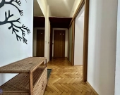 Słoneczne/3 przystanki-Rynek Główny/Garderoba | Zdjęcie 7