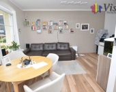 Stylowe mieszkanie dwupoziomowe z ogródkiem | Zdjęcie 2