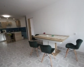 2pok, 42met, okolice Sky Towera BALKON/WINDA/PARKING (Wrocław) | Zdjęcie 1