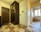 Loggia | Piwnica | Parking | Modernizowany blok | | Zdjęcie 3