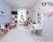 Stylowe mieszkanie dwupoziomowe z ogródkiem | Zdjęcie 4