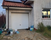 Syndyk sprzeda udział ½ w nieruchomości zabudowanej | Zdjęcie 1