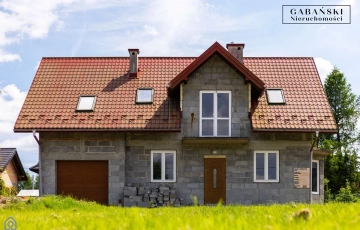 Zdjęcie główne ogłoszenia Dom w stanie surowym zamkniętym w centrum Tuchowa