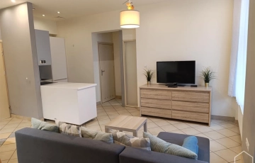 Zdjęcie główne ogłoszenia Funkcjonalny apartament - 2 niezależne mieszkania