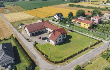 Zdjęcie główne ogłoszenia Warsztat, lakiernia + budynek mieszkalny